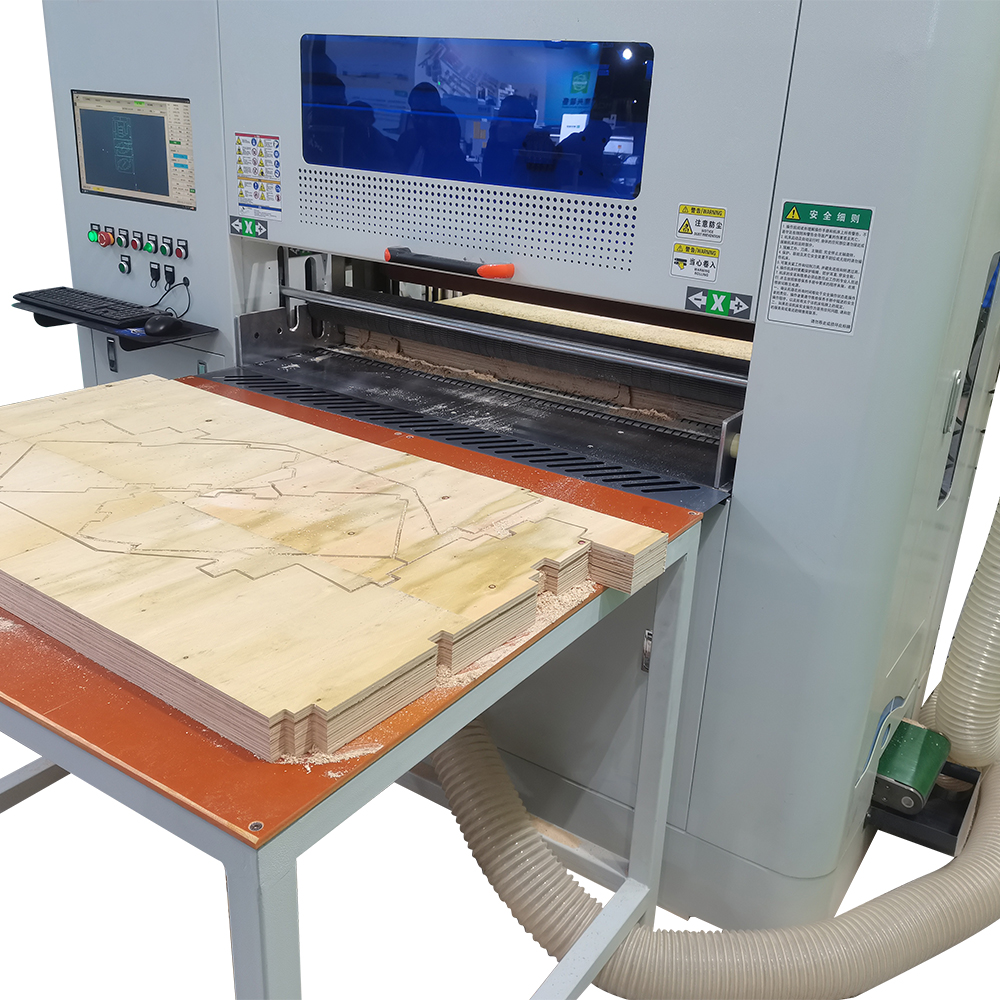 鉆銑CNC開(kāi)料機(jī)