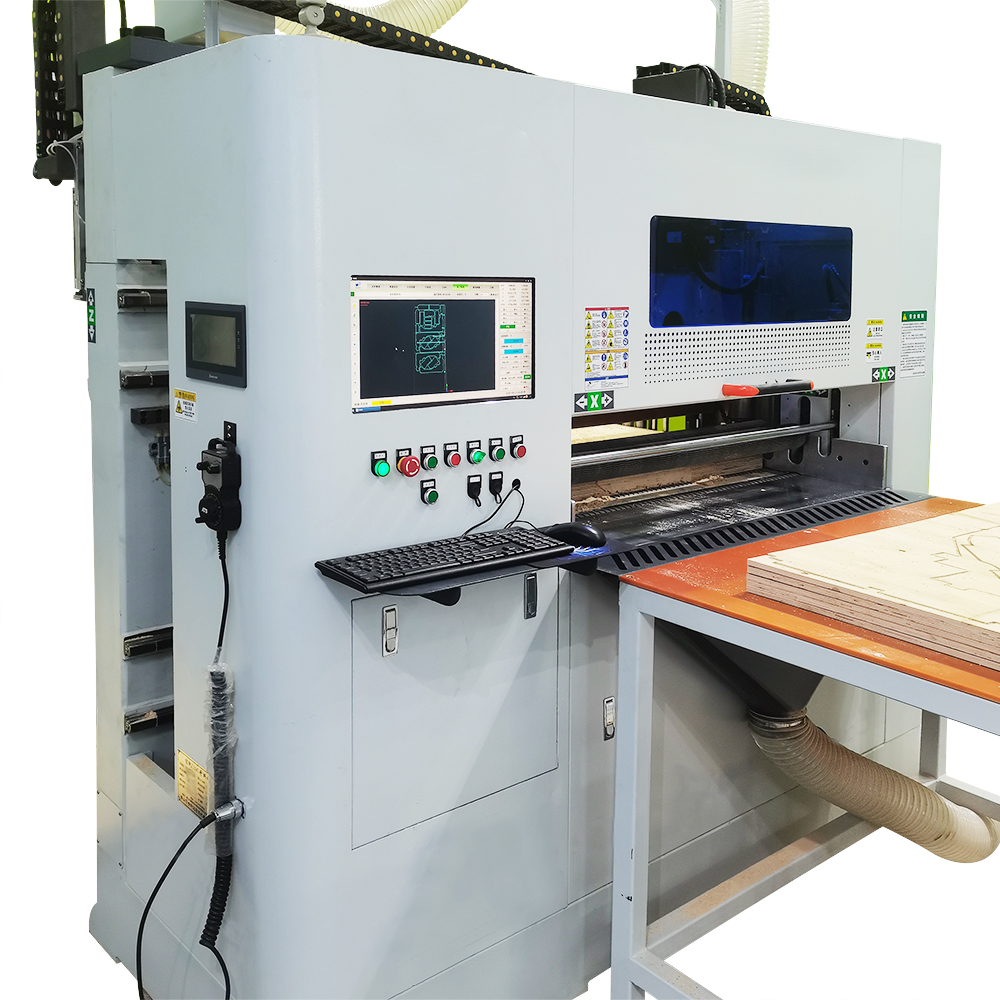 鉆銑CNC開(kāi)料機(jī)